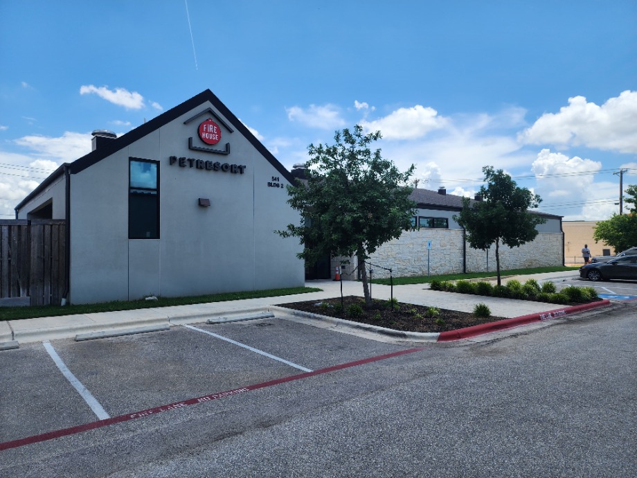 Firehouse Pet Resort Round Rock Aquamation Texas 