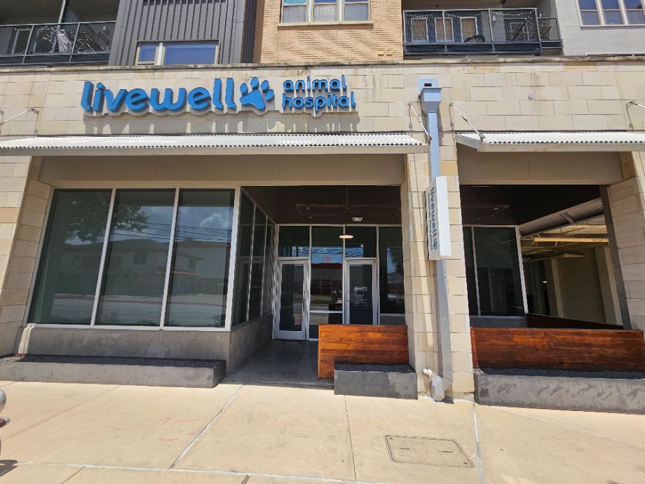 Livewell Animal Hospital of Austin Aquamation Texas 
