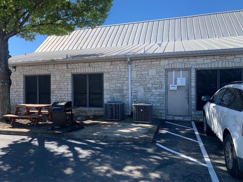 Deep Roots Animal Clinic Pet Services Texas 